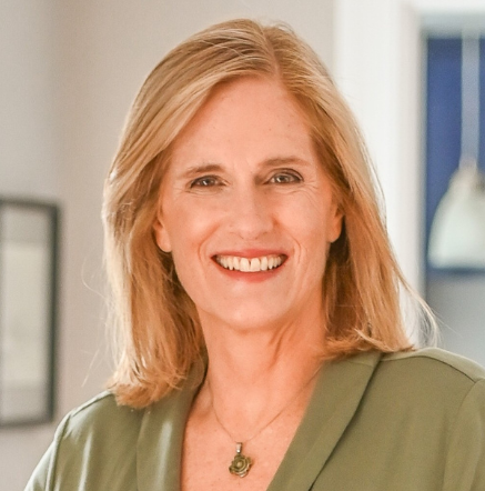 Wendy MacKenzie Pease